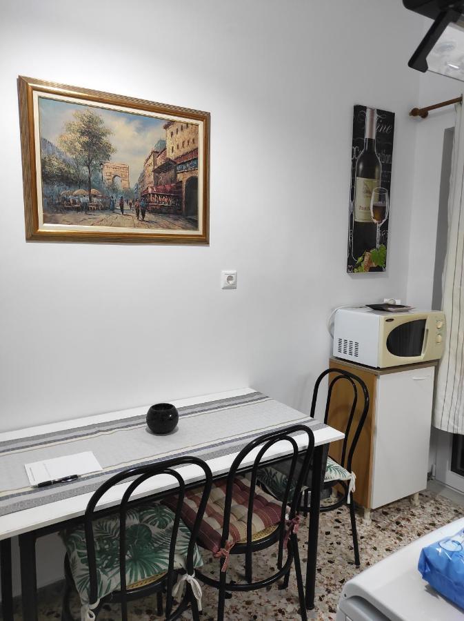 Krokos House Aliveri Exteriör bild